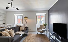 Stunning 2 Bedroom Apartment Near Belem